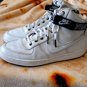 Nike Vandal Hi Tops size 10.5